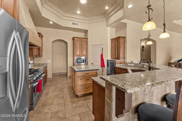 5708 Via Estrella, Las Cruces, NM 88011