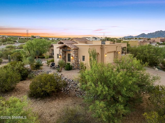 5708 Via Estrella, Las Cruces, NM 88011