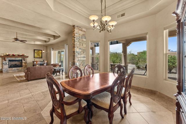 5708 Via Estrella, Las Cruces, NM 88011