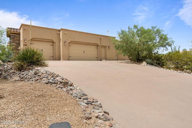5708 Via Estrella, Las Cruces, NM 88011