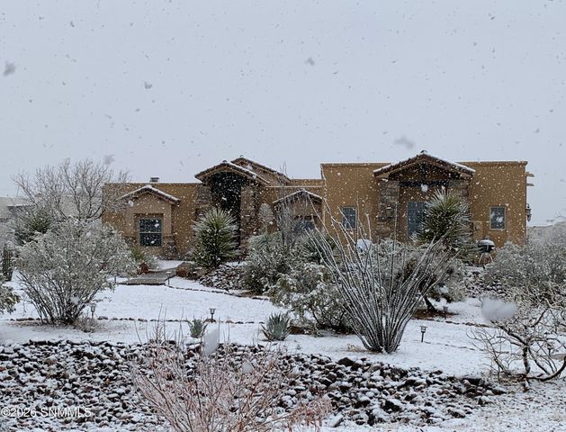 5708 Via Estrella, Las Cruces, NM 88011