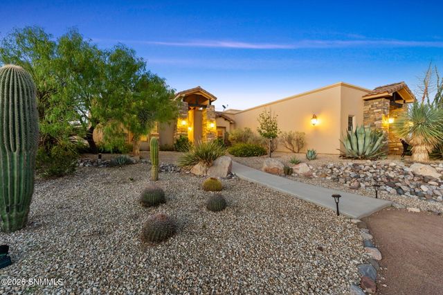5708 Via Estrella, Las Cruces, NM 88011