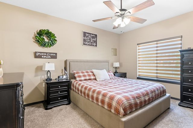 2319 S Vintage Dr, Andover, KS 67002