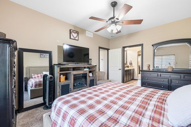 2319 S Vintage Dr, Andover, KS 67002
