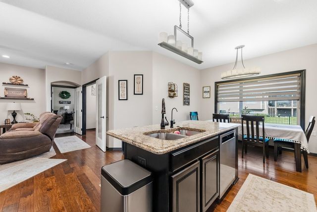 2319 S Vintage Dr, Andover, KS 67002