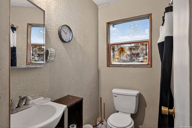 1840 Katy, New Braunfels, TX 78130