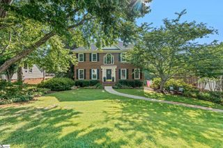 10 Middlecreek Way, Greenville, SC 29607
