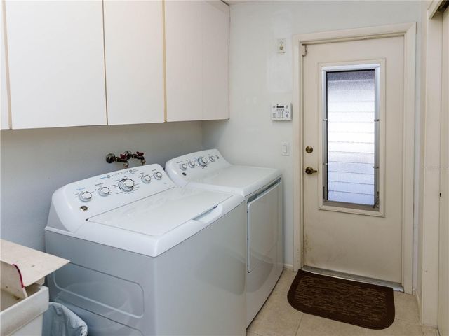 8711 GOLD PINE DR, Port Richey, FL 34668