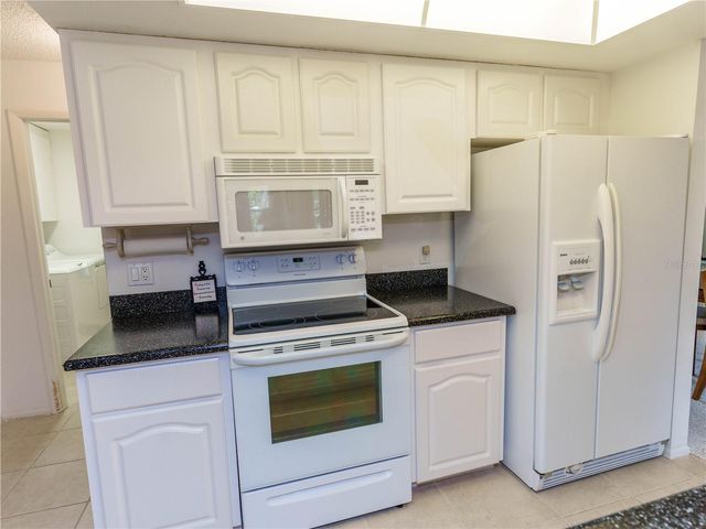 8711 GOLD PINE DR, Port Richey, FL 34668