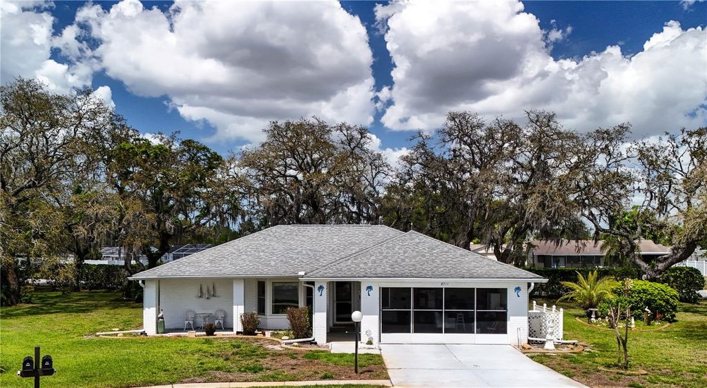 8711 GOLD PINE DR, Port Richey, FL 34668