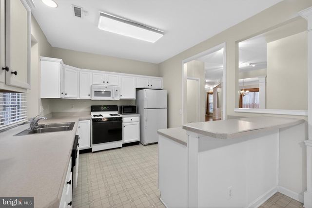 29 PENNINGTON CT, Delanco, NJ 08075