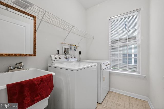 29 PENNINGTON CT, Delanco, NJ 08075