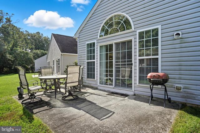 29 PENNINGTON CT, Delanco, NJ 08075