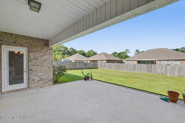 10431 Chapelwood Drive, Gulfport, MS 39503