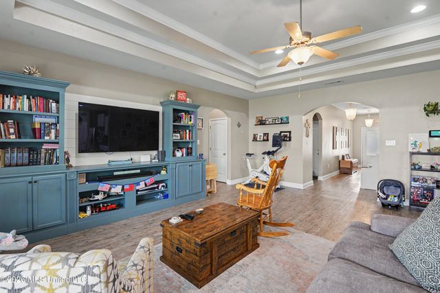 10431 Chapelwood Drive, Gulfport, MS 39503