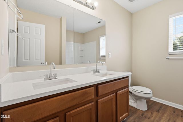 67 Valleyfield Drive, Clayton, NC 27527