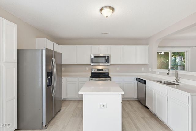 67 Valleyfield Drive, Clayton, NC 27527