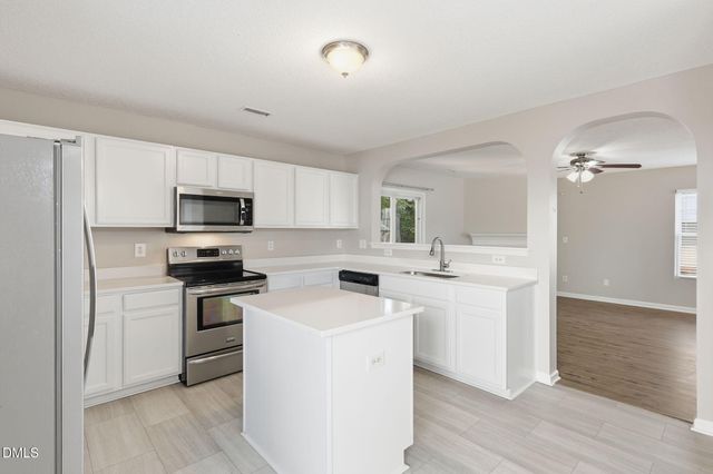 67 Valleyfield Drive, Clayton, NC 27527