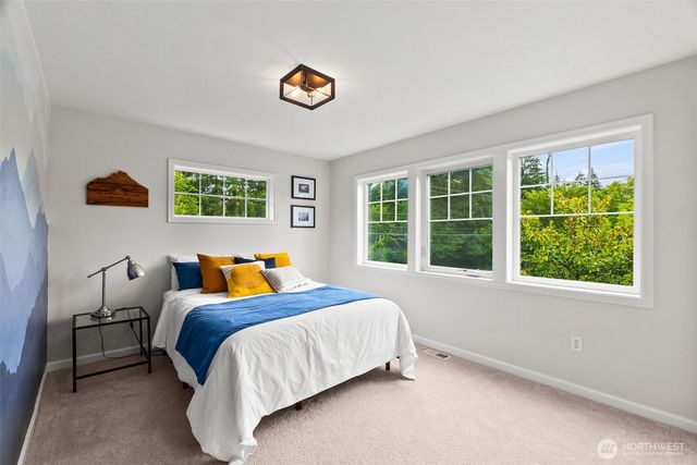 3300 Sugarloaf Street SE, Olympia, WA 98501
