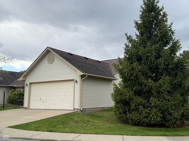 210 Woodberry Drive, Danville, IN 46122