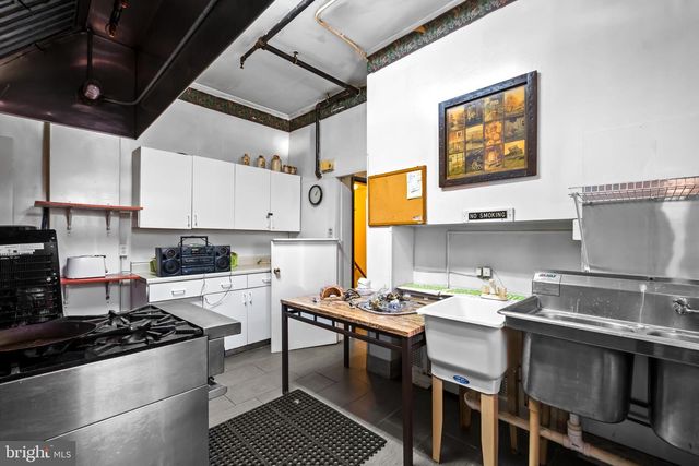 4820 PENN ST, Philadelphia, PA 19124