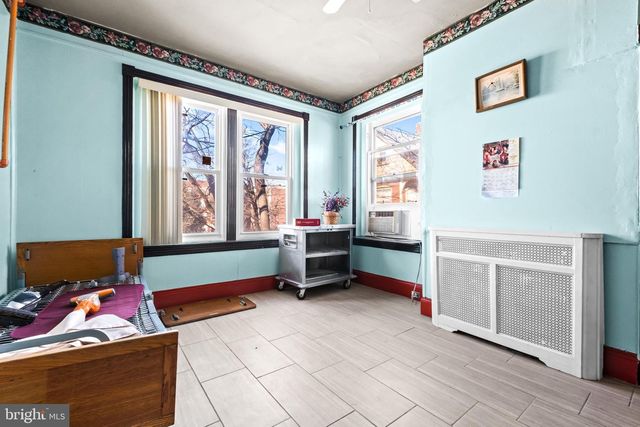 4820 PENN ST, Philadelphia, PA 19124