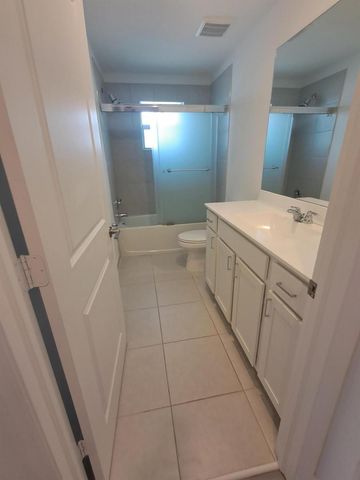 4309 Hammock Grove Drive, Lake Worth, FL 33467