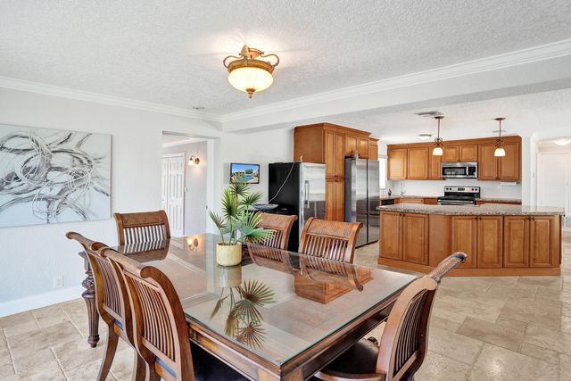 700 SE 5th Avenue, Pompano Beach, FL 33060