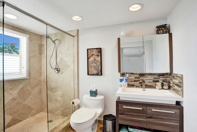 700 SE 5th Avenue, Pompano Beach, FL 33060