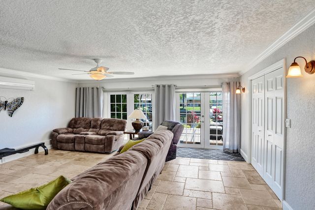 700 SE 5th Avenue, Pompano Beach, FL 33060