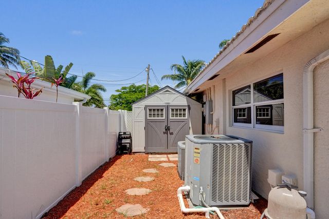 700 SE 5th Avenue, Pompano Beach, FL 33060