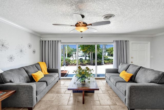 700 SE 5th Avenue, Pompano Beach, FL 33060