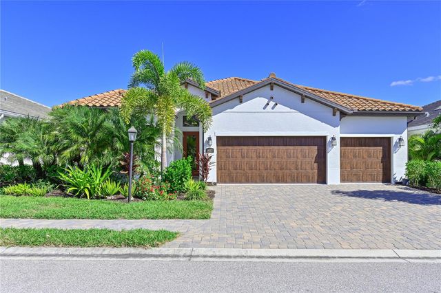 8013 CLEARWATER COURT, Sarasota, FL 34241