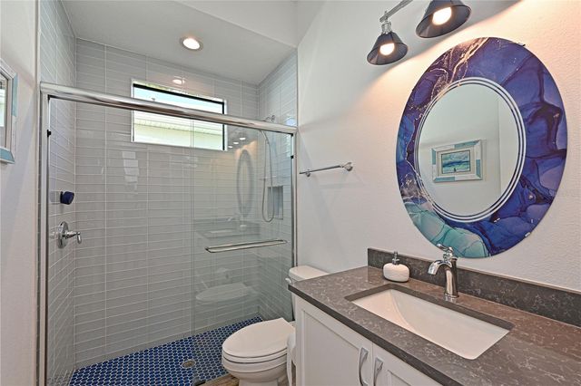 8013 CLEARWATER COURT, Sarasota, FL 34241