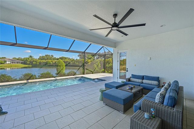 8013 CLEARWATER COURT, Sarasota, FL 34241