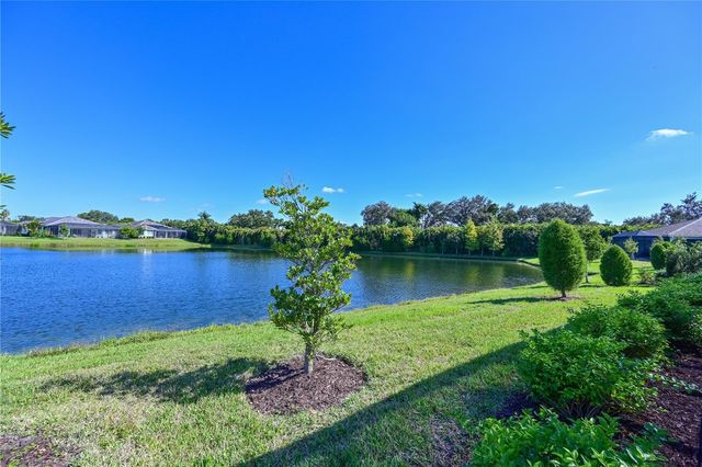 8013 CLEARWATER COURT, Sarasota, FL 34241