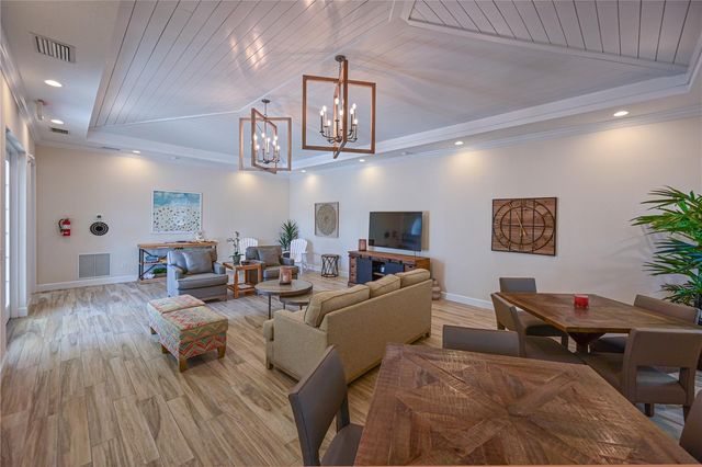 8013 CLEARWATER COURT, Sarasota, FL 34241