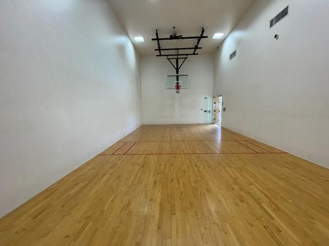 615 Villa Circle 615, Boynton Beach, FL 33435