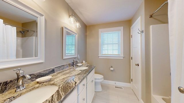 287 Wareham, Middleboro, MA 02346