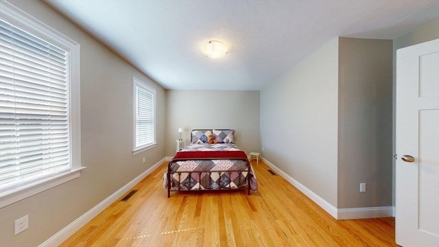 287 Wareham, Middleboro, MA 02346