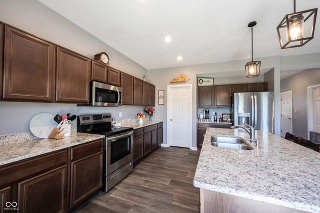 530 Shallowroot Lane, Sheridan, IN 46069