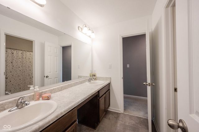 530 Shallowroot Lane, Sheridan, IN 46069