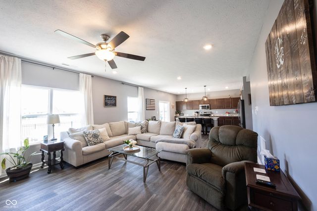 530 Shallowroot Lane, Sheridan, IN 46069