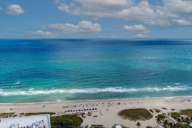 3200 NE 7th Court Unit 201a, Pompano Beach, FL 33062