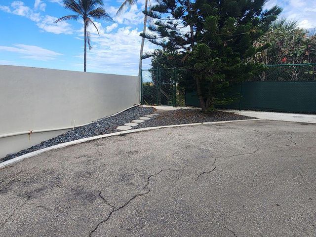 3200 NE 7th Court Unit 201a, Pompano Beach, FL 33062