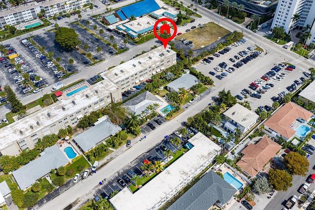 3200 NE 7th Court Unit 201a, Pompano Beach, FL 33062