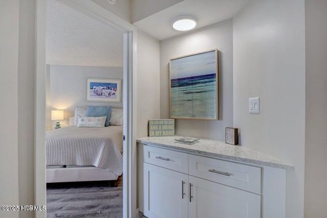 2000 New River Inlet Road 1110, North Topsail Beach, NC 28460