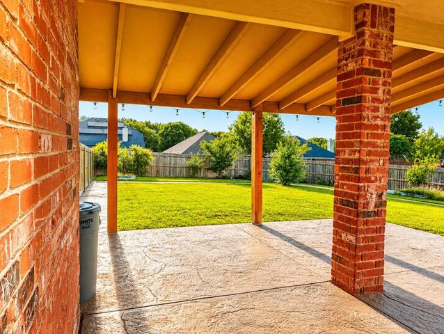 1114 Hidden Creek Drive, Allen, TX 75002