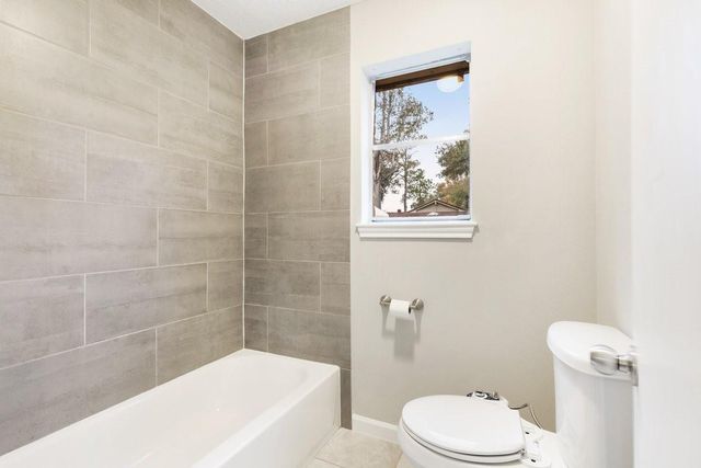 1403 Neptune Lane, Houston, TX 77062