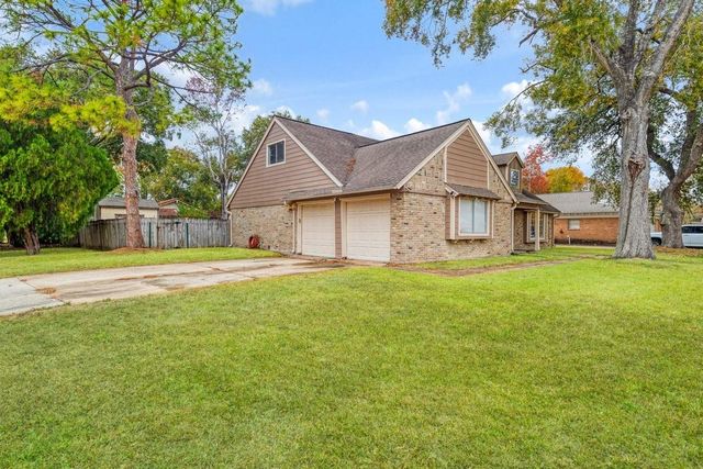 1403 Neptune Lane, Houston, TX 77062